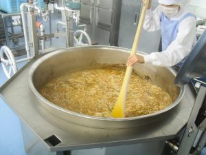 加熱して混ぜますの画像