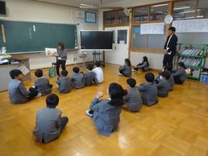 読み聞かせボランティア