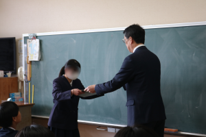 2月24日かがみのっ子表彰大野小学校