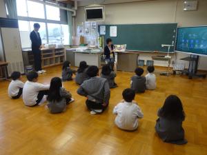 読み聞かせボランティア