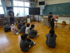読み聞かせボランティア
