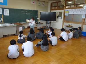 読み聞かせボランティア