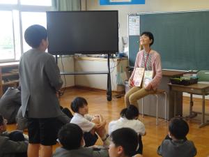 読み聞かせボランティア